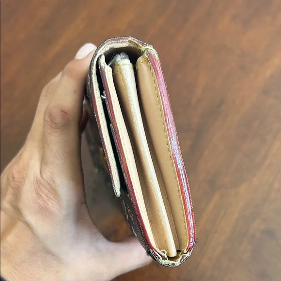 Louis Vuitton Black Multicolor Monogram Sarah Wallet - Picture 9 of 9